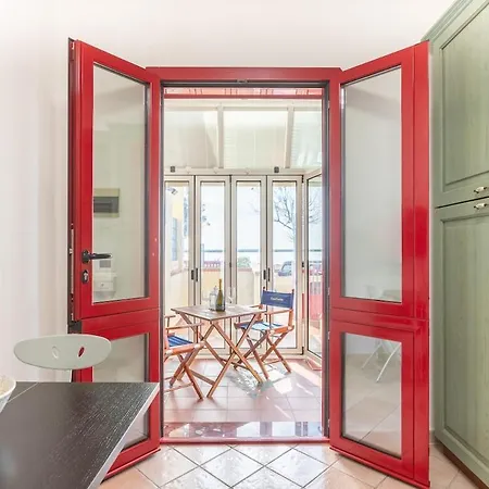 Parcheggio Privato - Fronte Mare - Casa Carina Apartment *