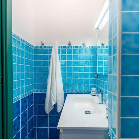 Parcheggio Privato - Fronte Mare - Casa Carina Apartment